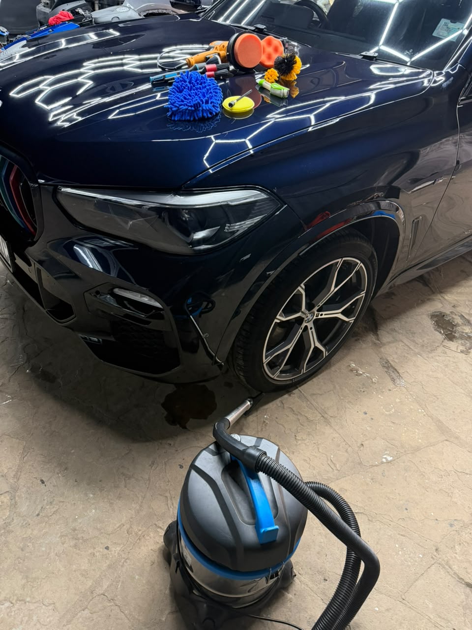 Watermark and mineral deposit removal